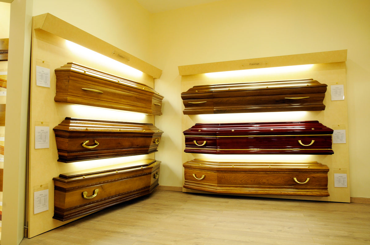notre exposition de cercueils